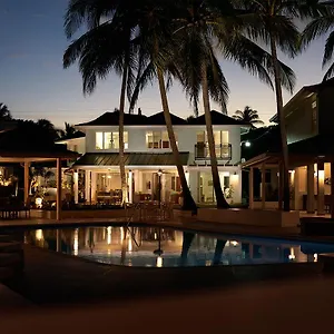 coral-cay-villas.comcaribbean.com/