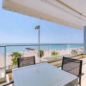 brisa-do-mar-2br-sea-front-luxury-apartment.hotelaalgarve.com/